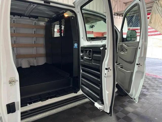 2024 Chevrolet Express Cargo Van RWD 2500 Regular Wheelbase WT