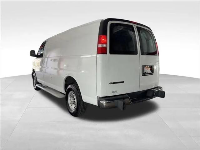 2024 Chevrolet Express Cargo Van RWD 2500 Regular Wheelbase WT