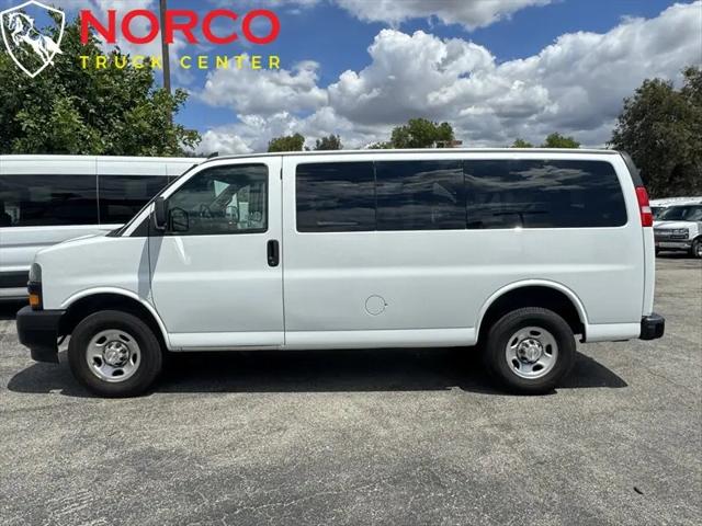 2021 Chevrolet Express Passenger RWD 3500 Regular Wheelbase LS