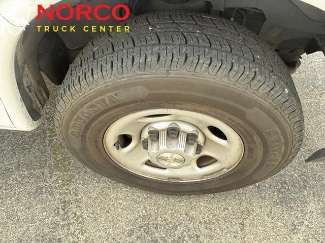 2021 Chevrolet Express Passenger RWD 3500 Regular Wheelbase LS