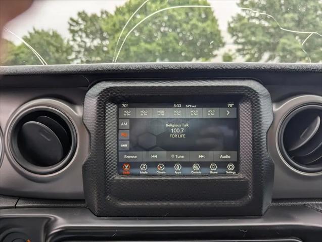 2022 Jeep Gladiator Sport