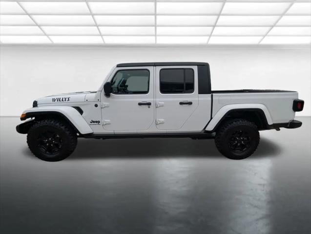 2022 Jeep Gladiator Sport