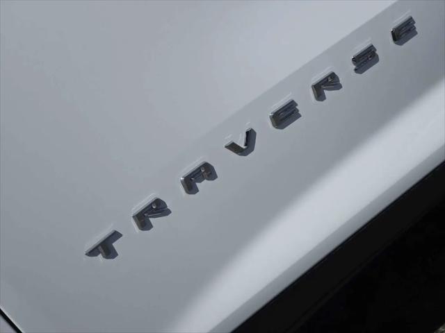2026 Chevrolet Traverse FWD LT