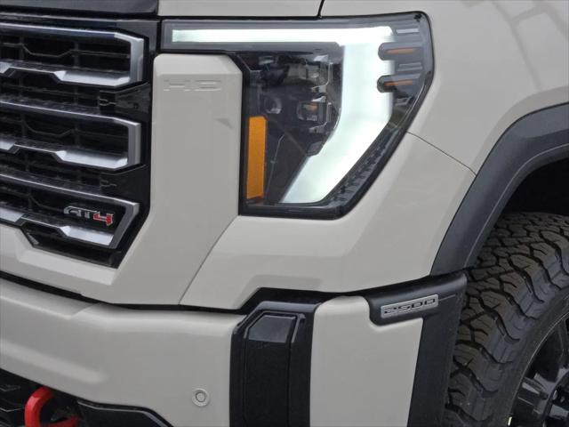 2026 GMC Sierra 2500HD Crew Cab, Standard Bed, AT4, 4WD