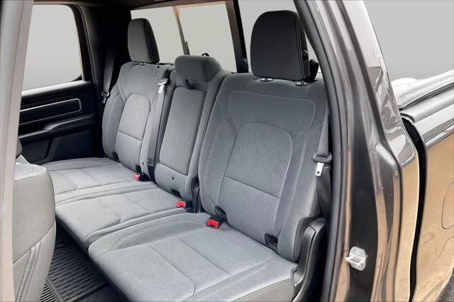 2022 Ram 1500 Big Horn Crew Cab 4x4 5'7" Box