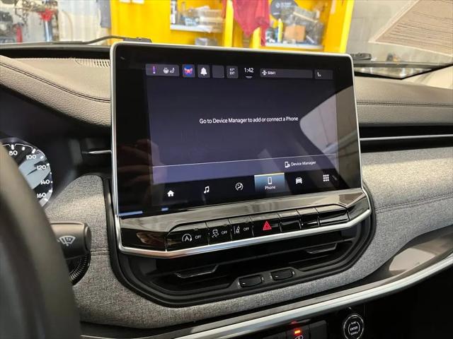 2022 Jeep Compass Latitude Lux 4x4