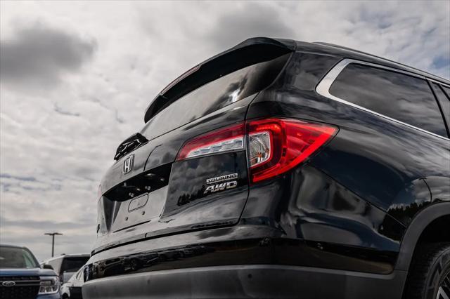 2021 Honda Pilot AWD Touring 8 Passenger