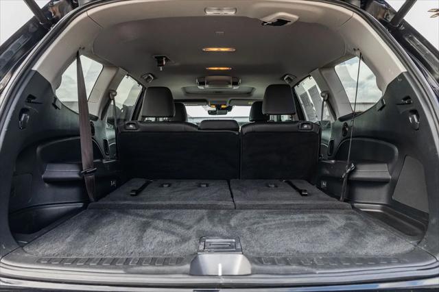 2021 Honda Pilot AWD Touring 8 Passenger