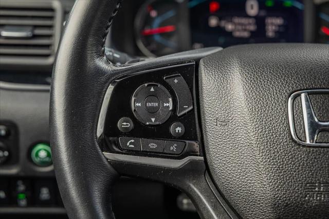 2021 Honda Pilot AWD Touring 8 Passenger