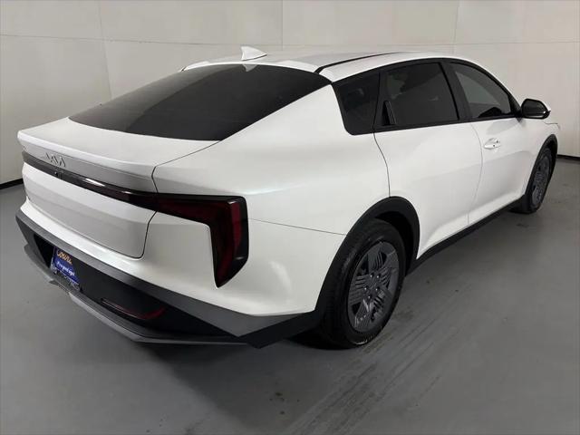 2026 Kia K4 LX