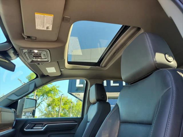 2025 GMC Sierra 2500HD 4WD Crew Cab Standard Bed SLT