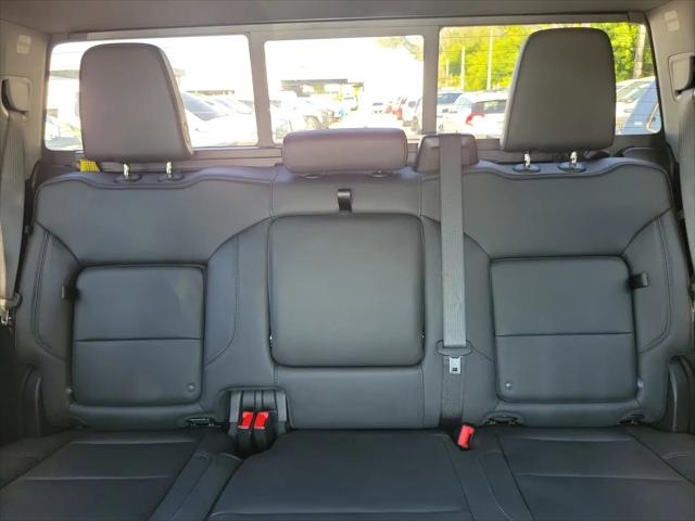 2025 GMC Sierra 2500HD 4WD Crew Cab Standard Bed SLT