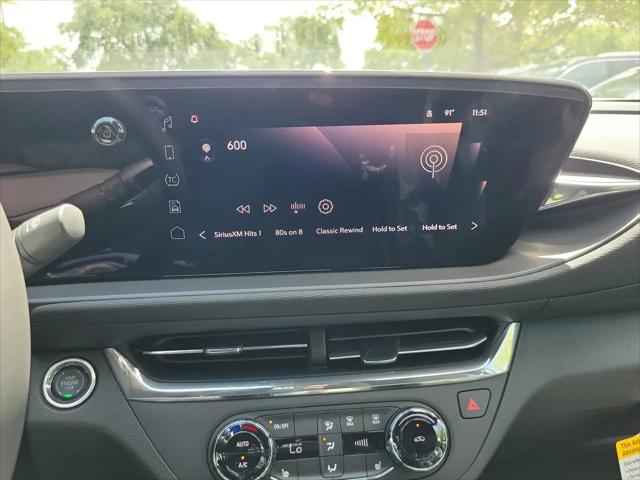 2026 Buick NV Preferred FWD