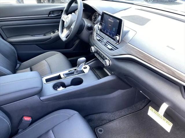 2026 Nissan Altima SV FWD