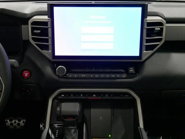 2026 Toyota Tundra Limited CrewMax 5.5' Bed