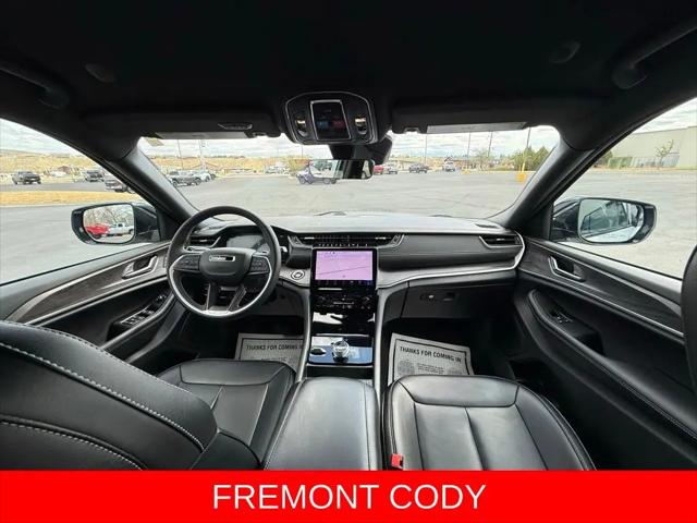 2025 Jeep Grand Cherokee Limited 4x4