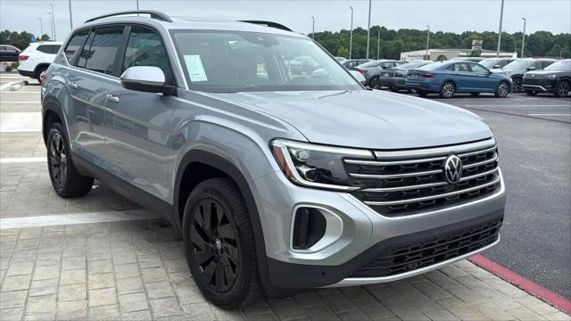 2026 Volkswagen Atlas SE with Technology