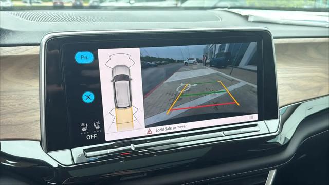 2026 Volkswagen Atlas SE with Technology