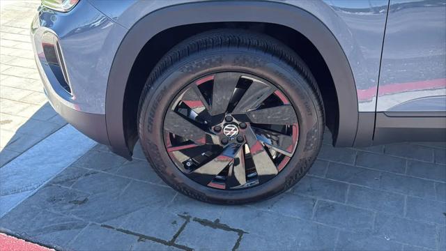 2026 Volkswagen Atlas Cross Sport SE with Technology