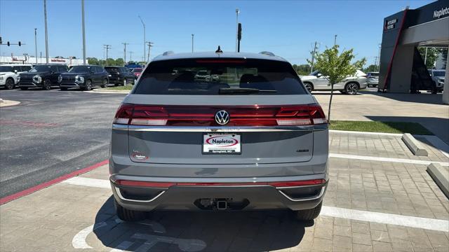2026 Volkswagen Atlas Cross Sport SE with Technology