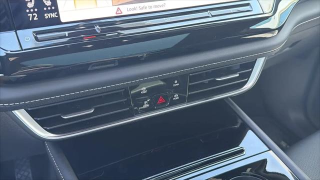 2026 Volkswagen Atlas Cross Sport SE with Technology