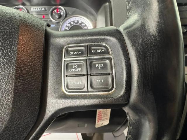2018 Ram 1500 Big Horn Crew Cab 4x4 64 Box