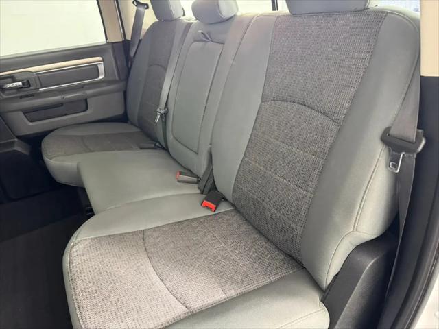 2018 Ram 1500 Big Horn Crew Cab 4x4 64 Box