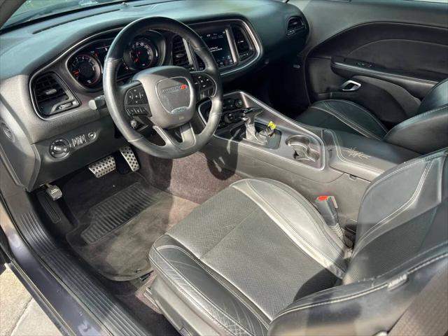 2018 Dodge Challenger SXT Plus