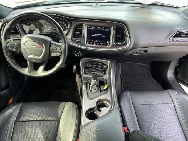 2018 Dodge Challenger SXT Plus