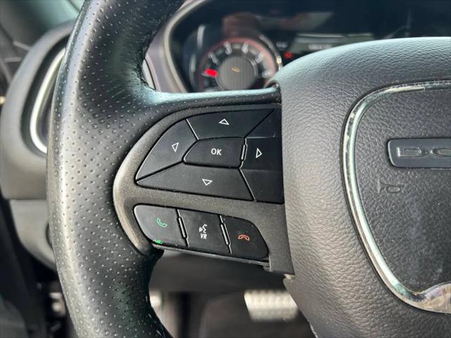 2018 Dodge Challenger SXT Plus