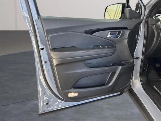 2025 Honda Ridgeline Black Edition