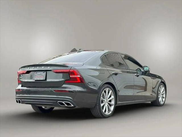 2020 Volvo S60 Momentum