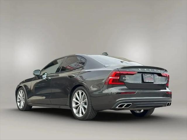 2020 Volvo S60 Momentum