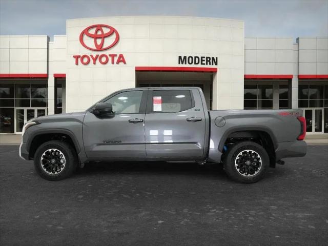 2026 Toyota Tundra SR5 CrewMax 5.5' Bed