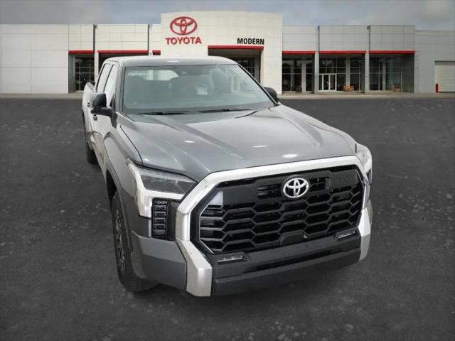 2026 Toyota Tundra SR5 CrewMax 5.5' Bed