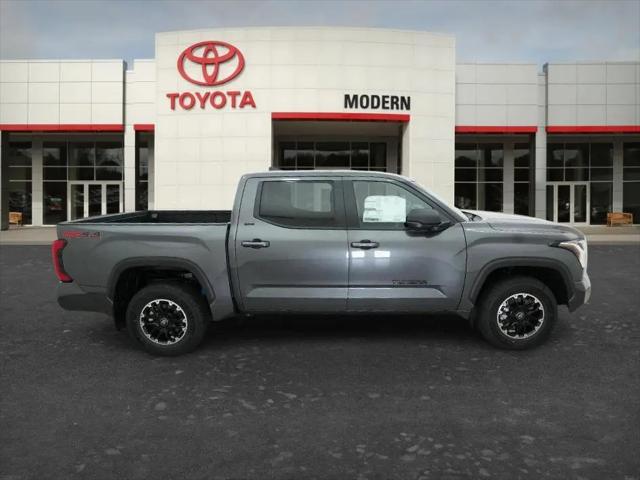 2026 Toyota Tundra SR5 CrewMax 5.5' Bed