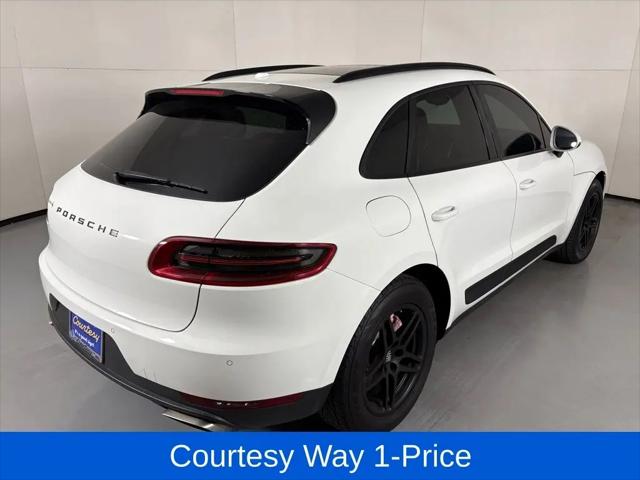 2018 Porsche Macan Macan