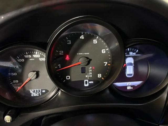 2018 Porsche Macan Macan