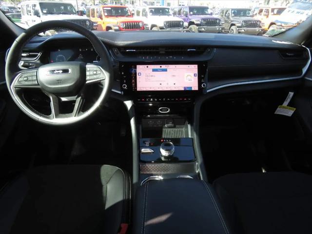2026 Jeep Grand Cherokee L Altitude 4x4