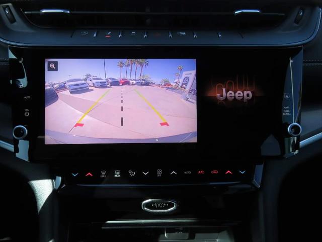 2026 Jeep Grand Cherokee L Altitude 4x4