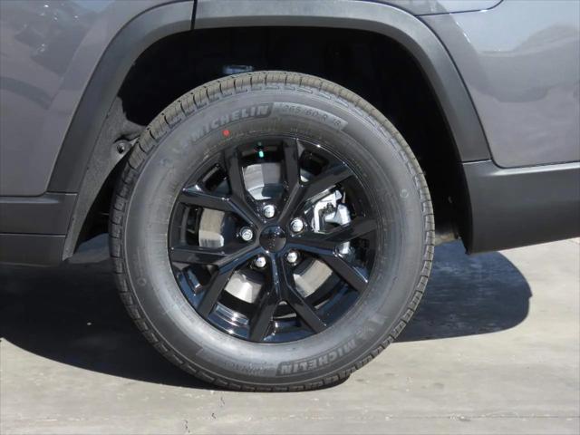 2026 Jeep Grand Cherokee L Altitude 4x4