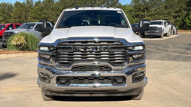2026 Ram 3500 Big Horn Crew Cab 4x4 8' Box