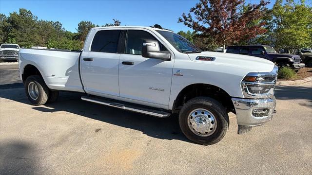 2026 Ram 3500 Big Horn Crew Cab 4x4 8' Box