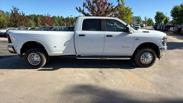 2026 Ram 3500 Big Horn Crew Cab 4x4 8' Box