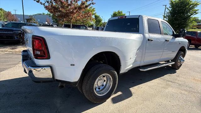 2026 Ram 3500 Big Horn Crew Cab 4x4 8' Box
