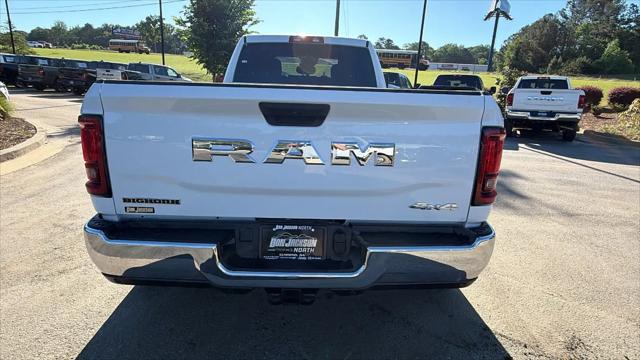 2026 Ram 3500 Big Horn Crew Cab 4x4 8' Box