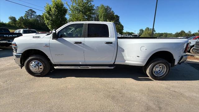 2026 Ram 3500 Big Horn Crew Cab 4x4 8' Box