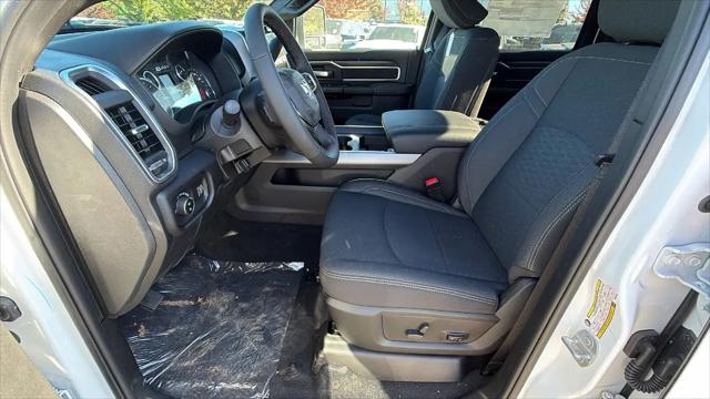 2026 Ram 3500 Big Horn Crew Cab 4x4 8' Box