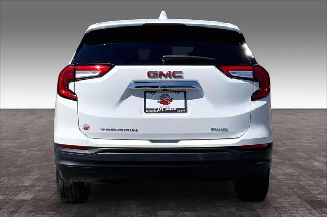2024 GMC Terrain AWD SLE