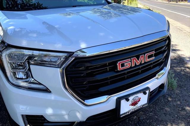 2024 GMC Terrain AWD SLE